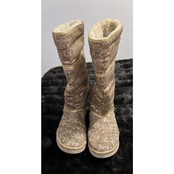 Coach Sz 9  9b Nikole Signature Shearling Boots logo - Picture 2 of 5